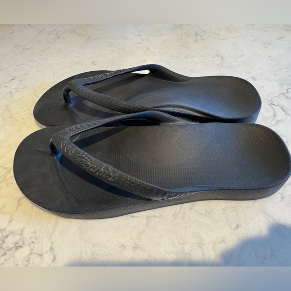 Archies Support Flip Flops - Picture 3 of 5